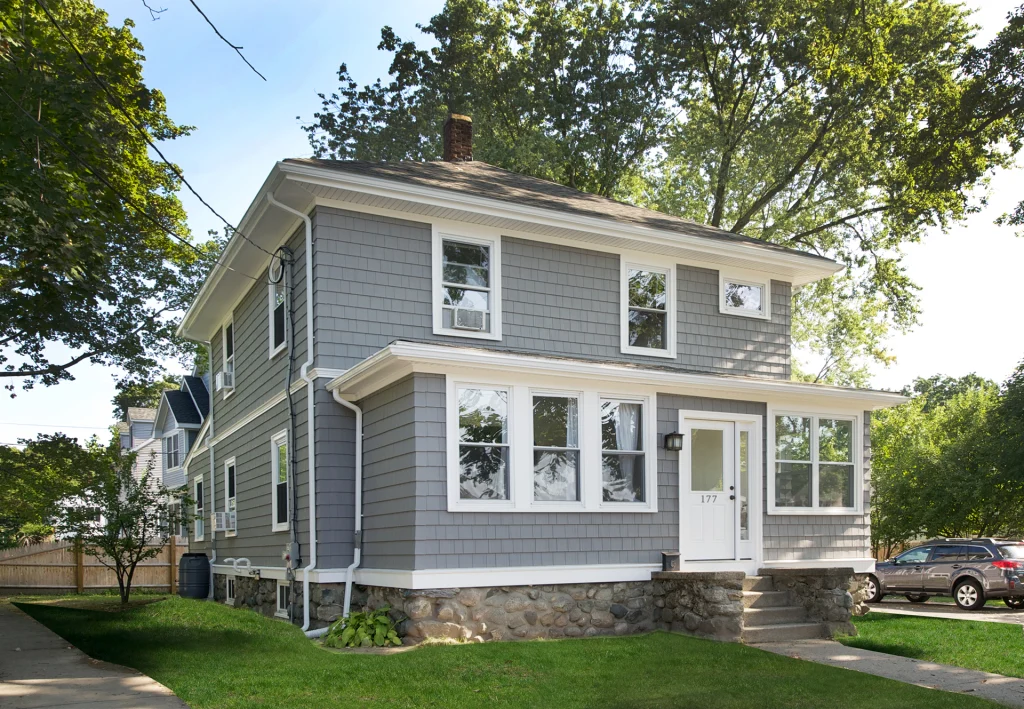 Vinyl siding and white capping