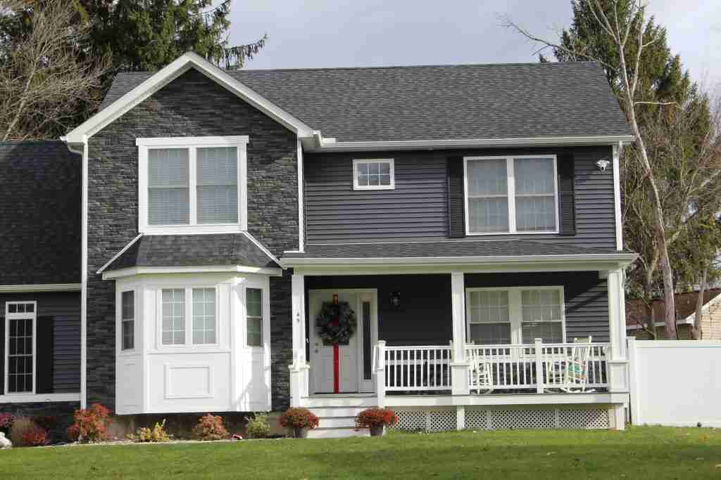 Exterior Point window replacement