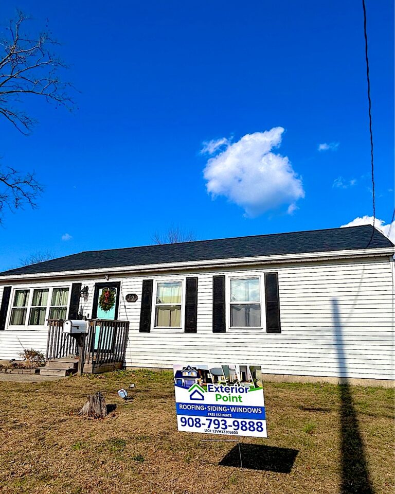 Matawan NJ 5 Exterior Point yard sign in front of a home in Keansburg, NJ